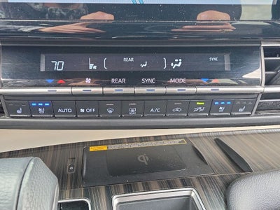 2021 Toyota Sienna Platinum 7 Passenger