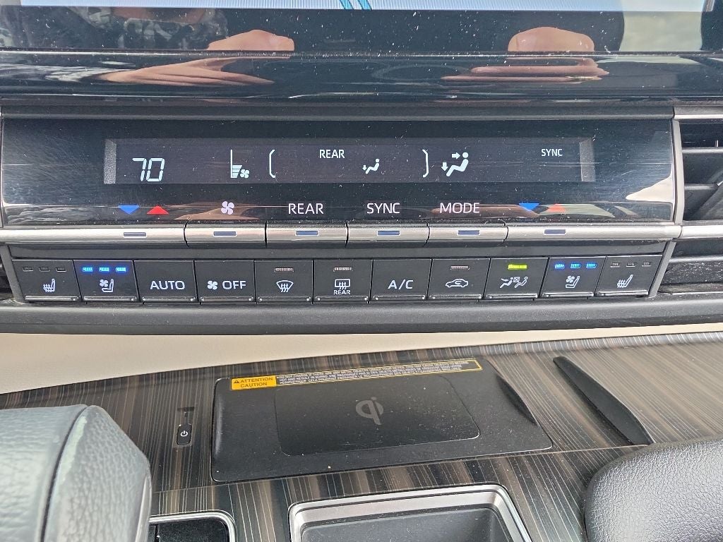 2021 Toyota Sienna Platinum 7 Passenger