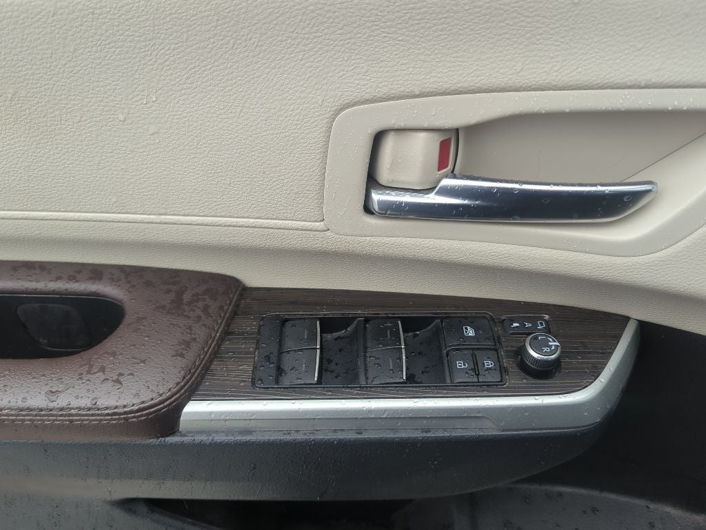 2021 Toyota Sienna Platinum 7 Passenger
