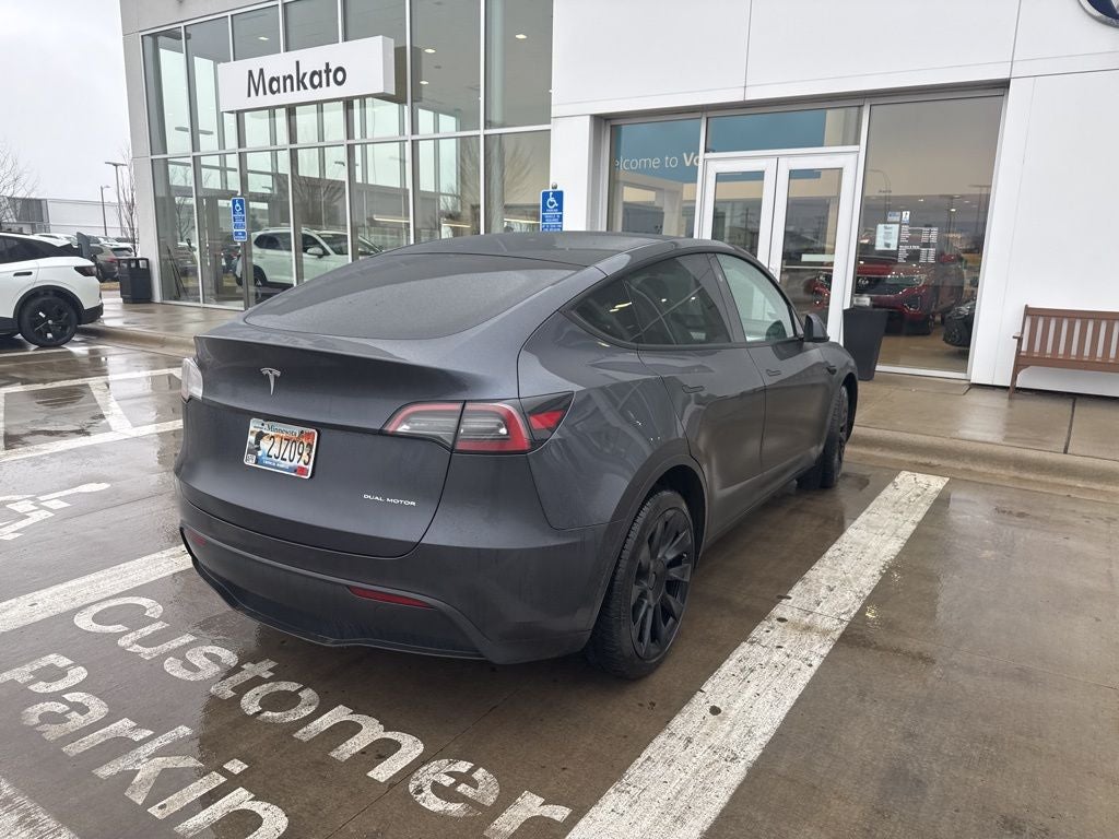 2024 Tesla Model Y Long Range