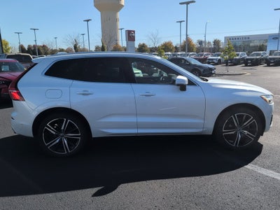 2019 Volvo XC60 T5 R-Design