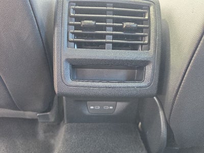 2024 Volkswagen Golf GTI SE