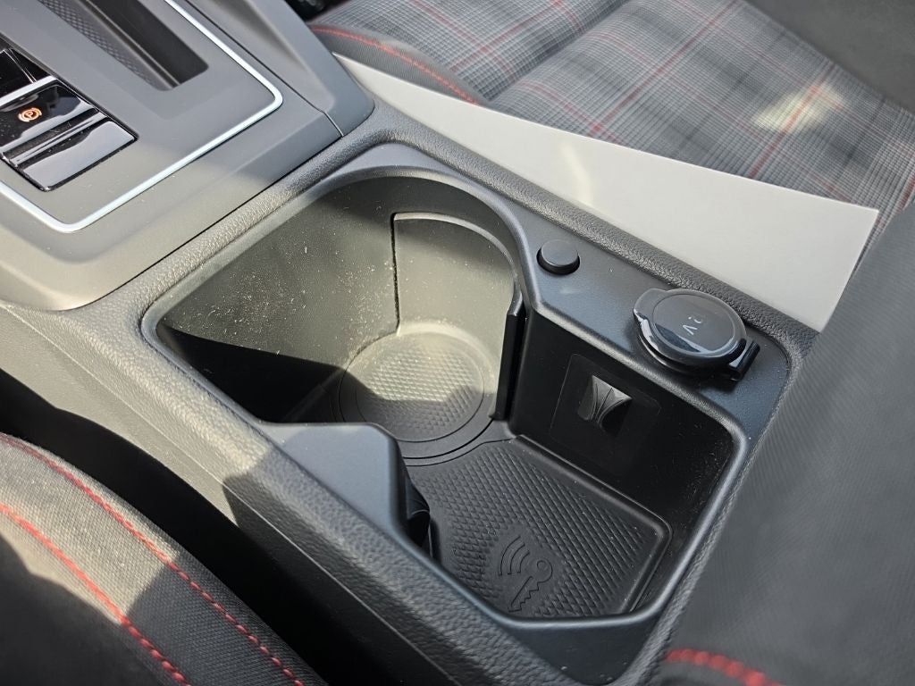 2022 Volkswagen Golf GTI 2.0T SE